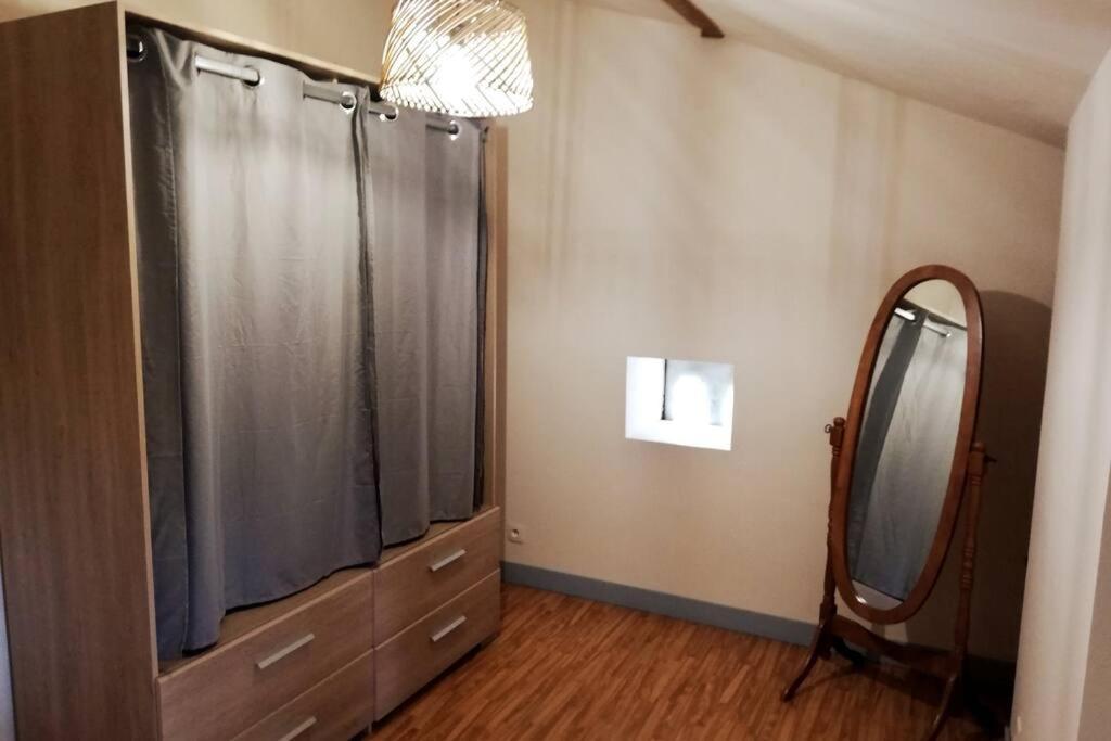 La Petite Maison Matha Bagian luar foto
